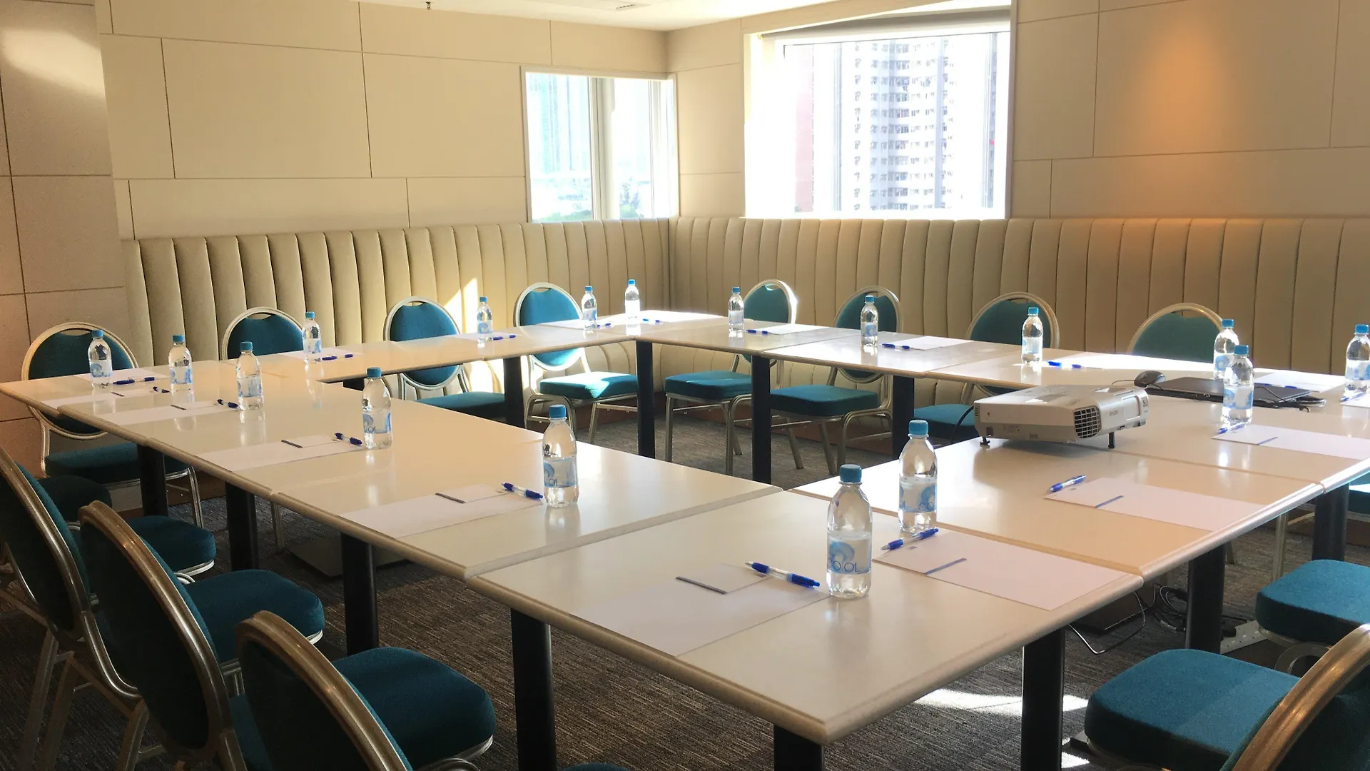 Holiday Inn Express Hong Kong Mongkok By Ihg Hotel
