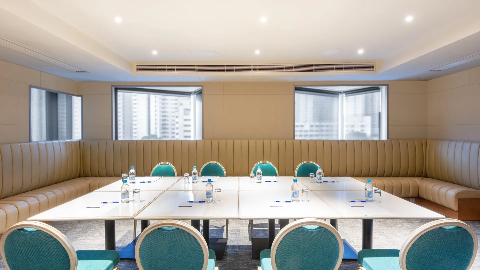 Holiday Inn Express Hong Kong Mongkok By Ihg