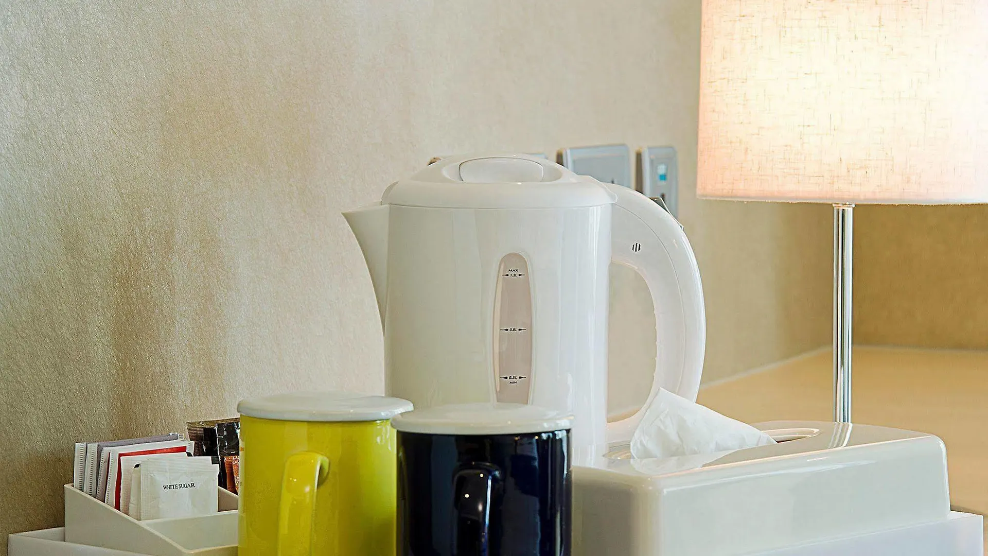 Holiday Inn Express Hong Kong Mongkok By Ihg 3*,