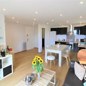  Appartement Joli T2 neuf dans résidence calme vue mer parking France