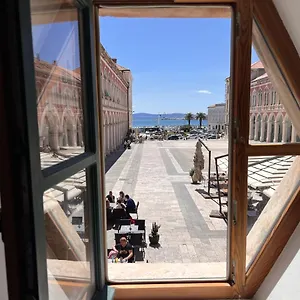  Apartamento On The Square Croacia