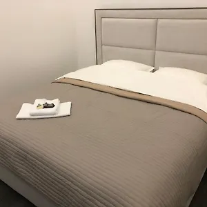 Апартаменты в центре киева Bh 
