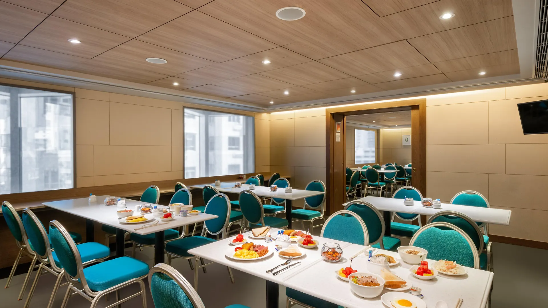 Holiday Inn Express Hong Kong Mongkok By Ihg Hotel